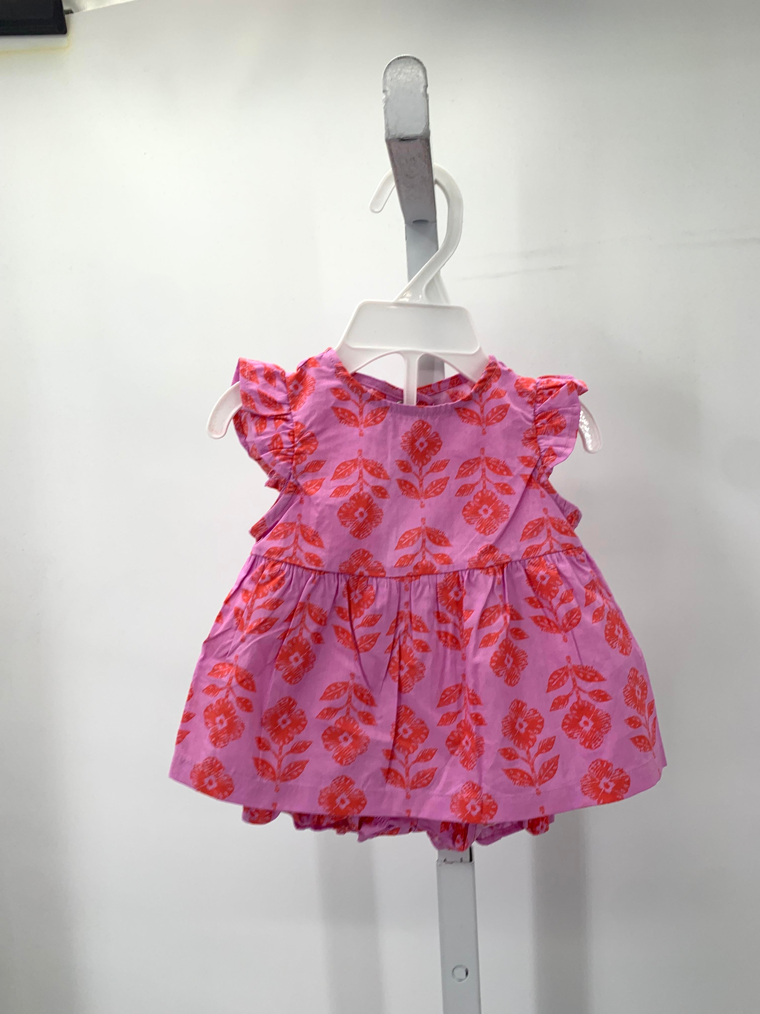 Carters Size 0-3 months Girls 2 Pieces