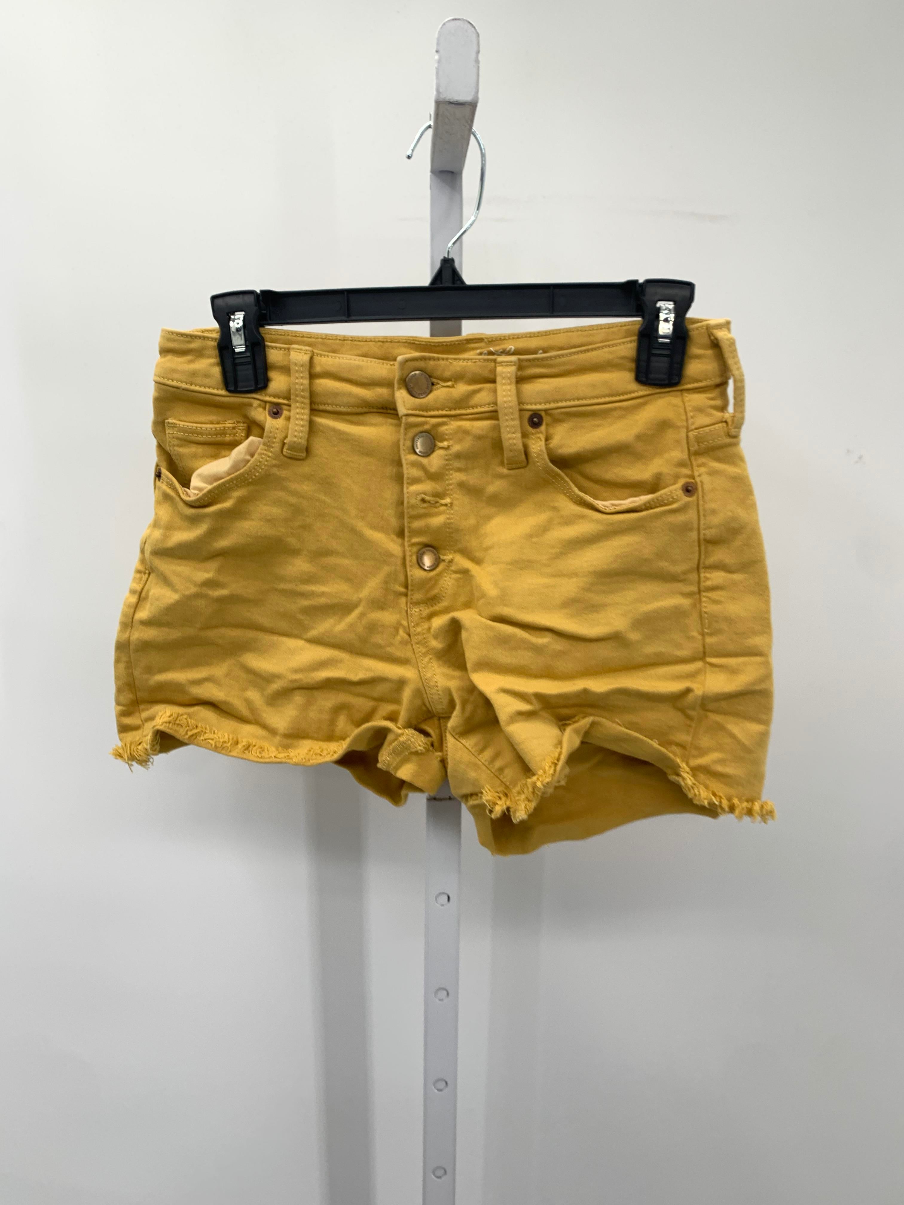 Universal Thread Size 2 Misses Shorts