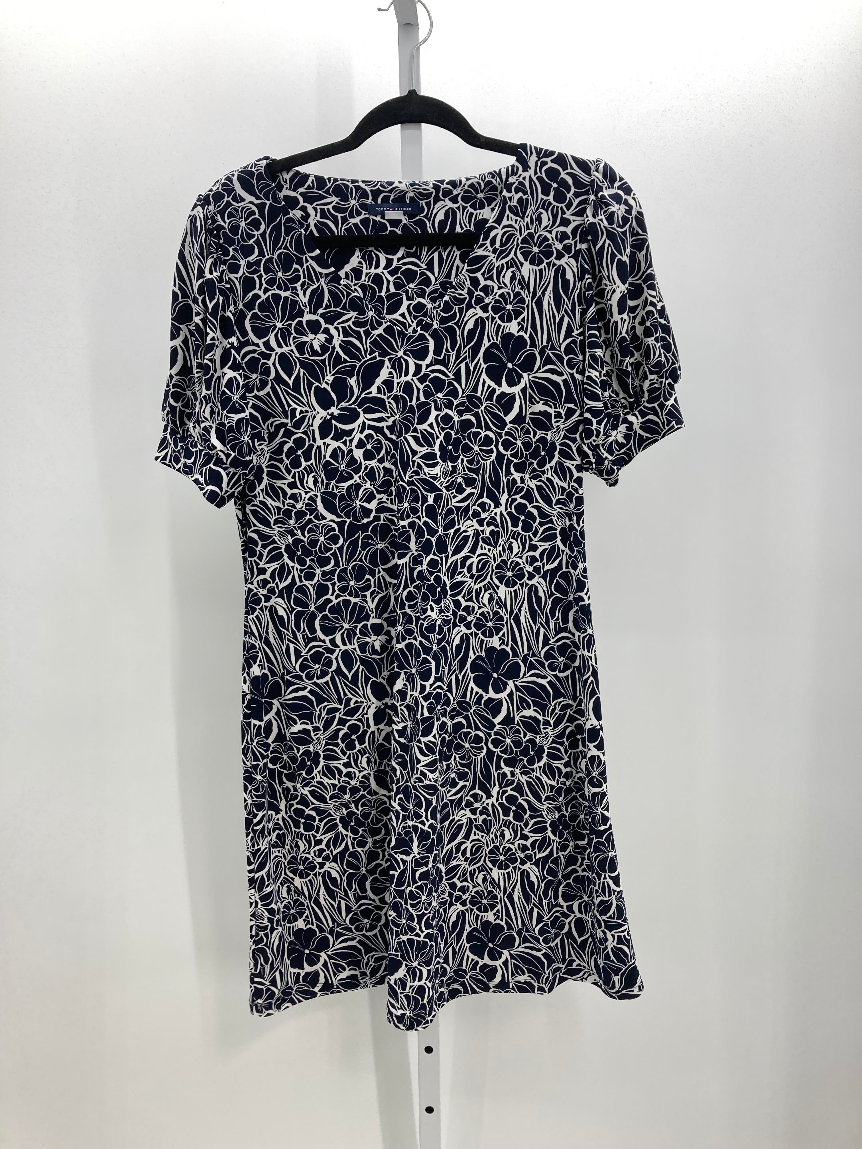 Tommy Hilfiger Size 10 Misses Short Sleeve Dress