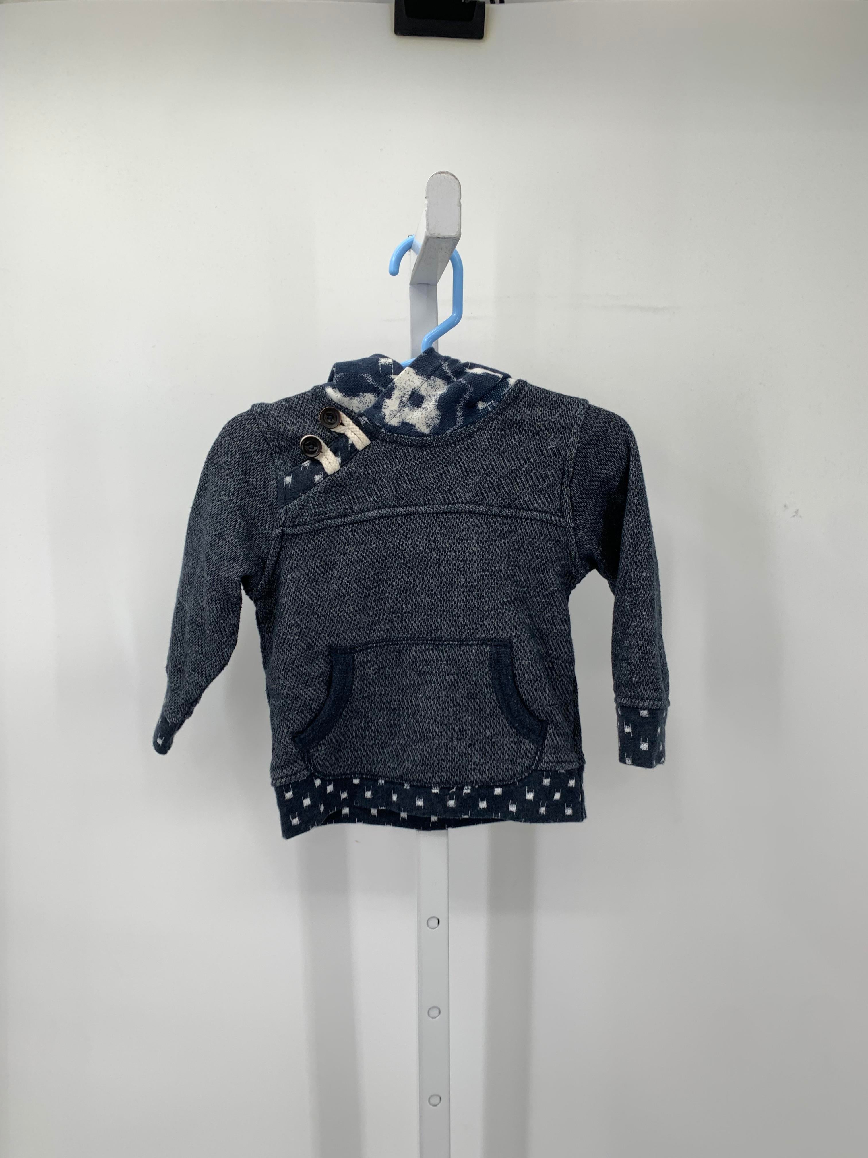 HOODED KNIT TOP