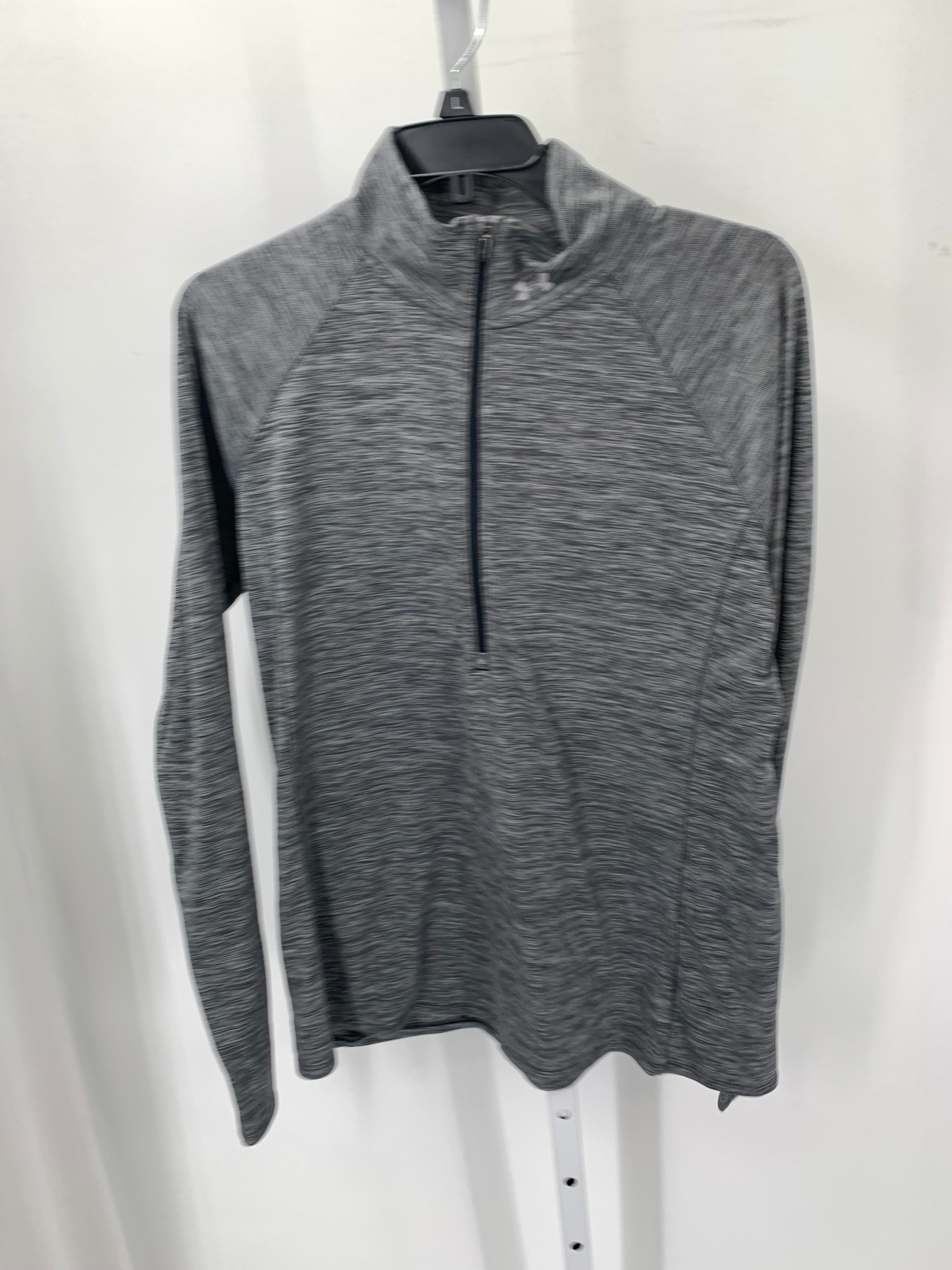 Under Armour Size Extra Large Misses Long Sleeve Shirt