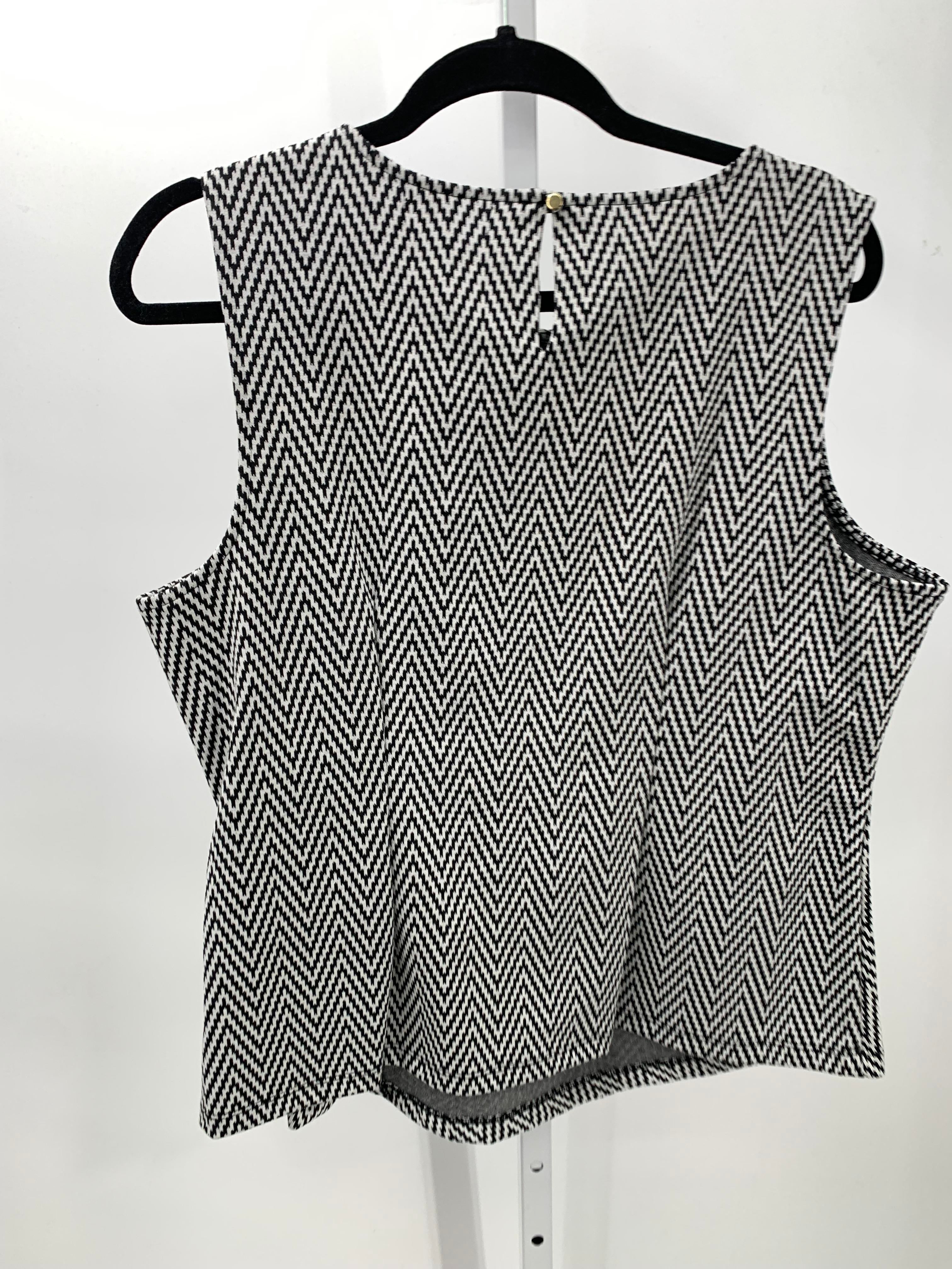 Liz Claiborne Size Large Misses Sleeveless Shirt