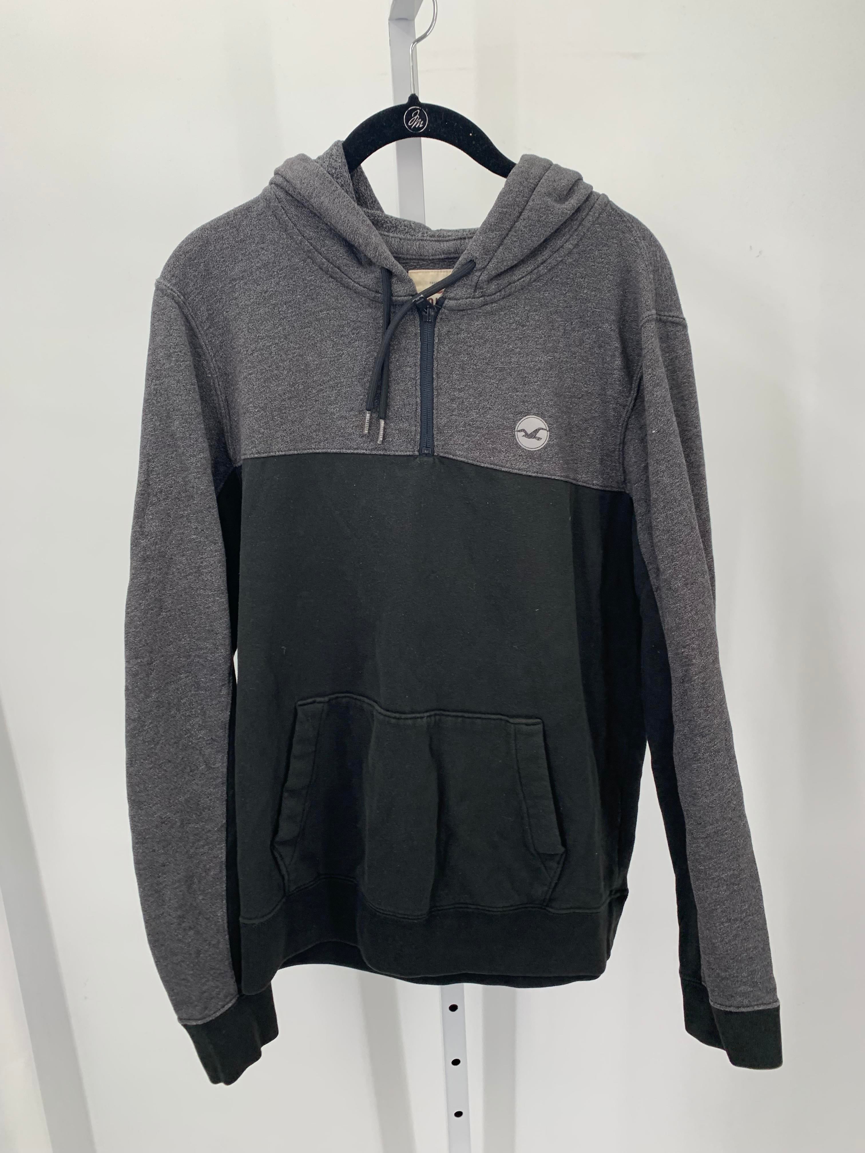 HOODED PARTIAL ZIP