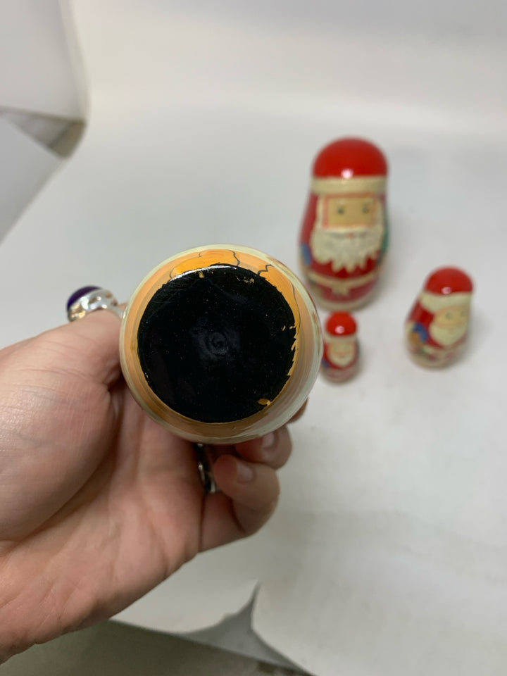 5 PC VTG SANTA WOOD RUSSIAN NESTING DOLLS.