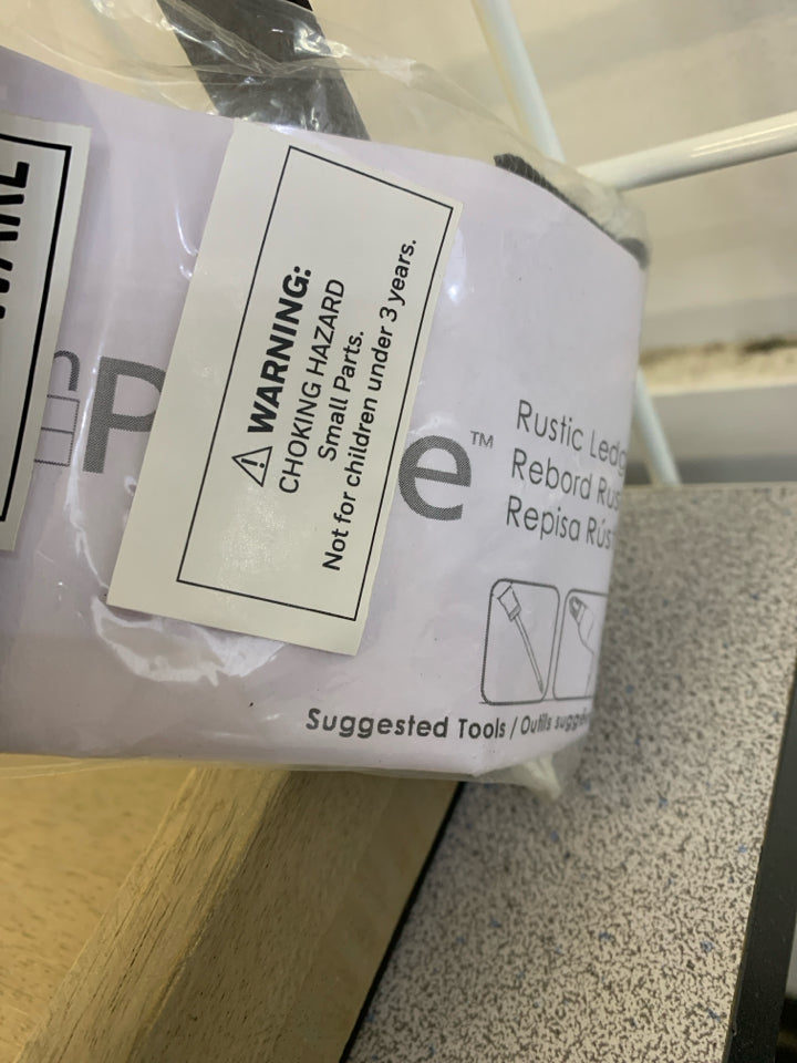 GREY WOOD SHELF W/BLACK METAL HANGER.