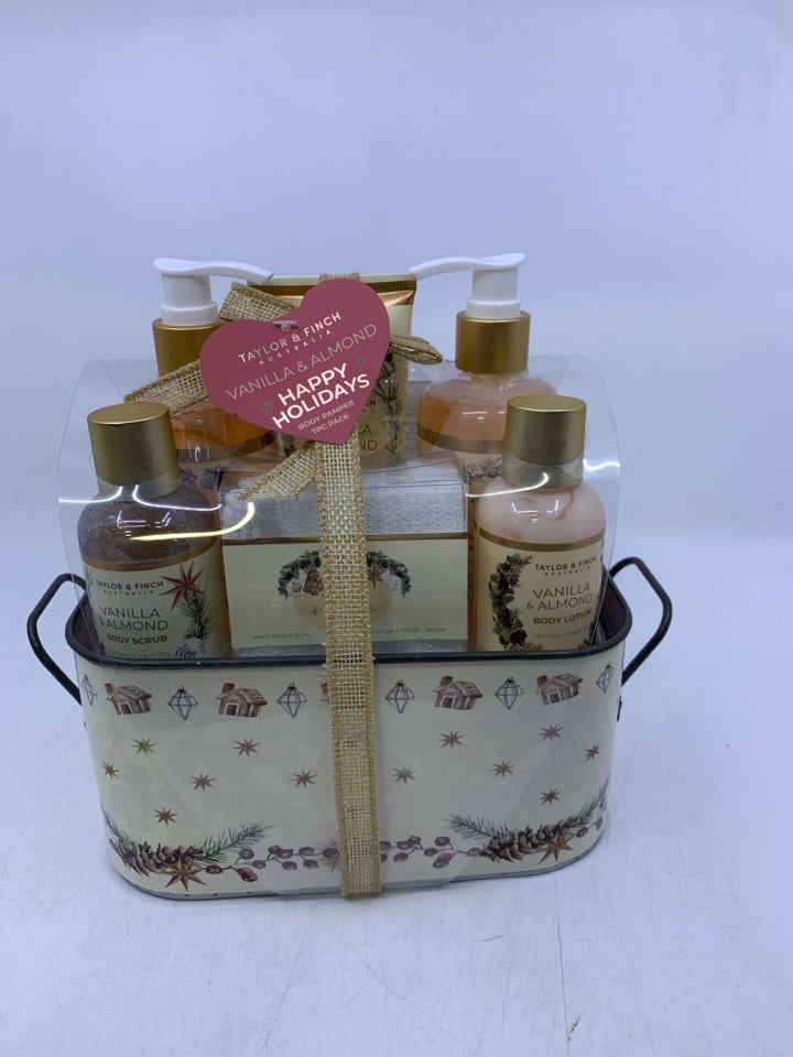 VANILLA & ALMOND LOTION GIFT SET
