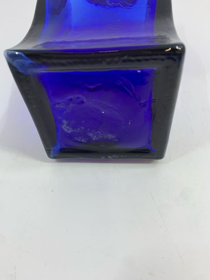 WAVY SQUARE COBALT BLUE GLASS VASE.
