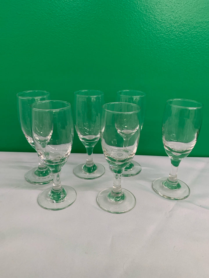 6 SKINNY WINE GLASSES.