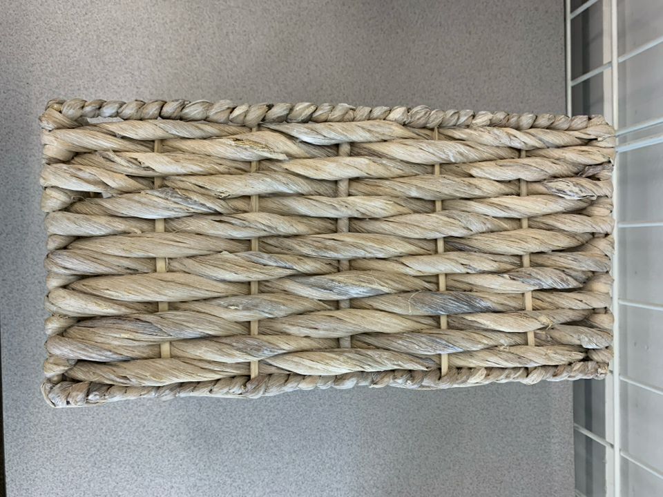 NWT WHITE WICKER STORAGE BIN.