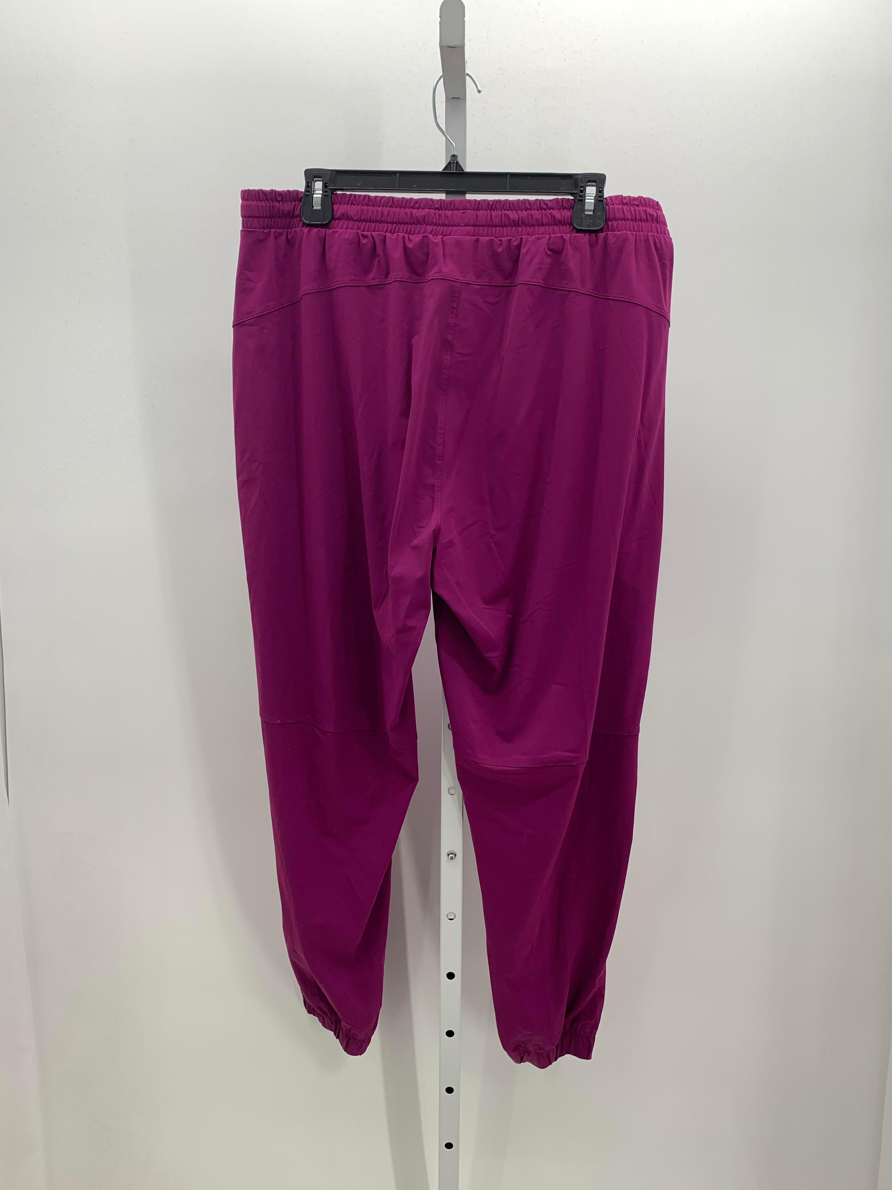 Fabletics Size Extra Large Misses Pants