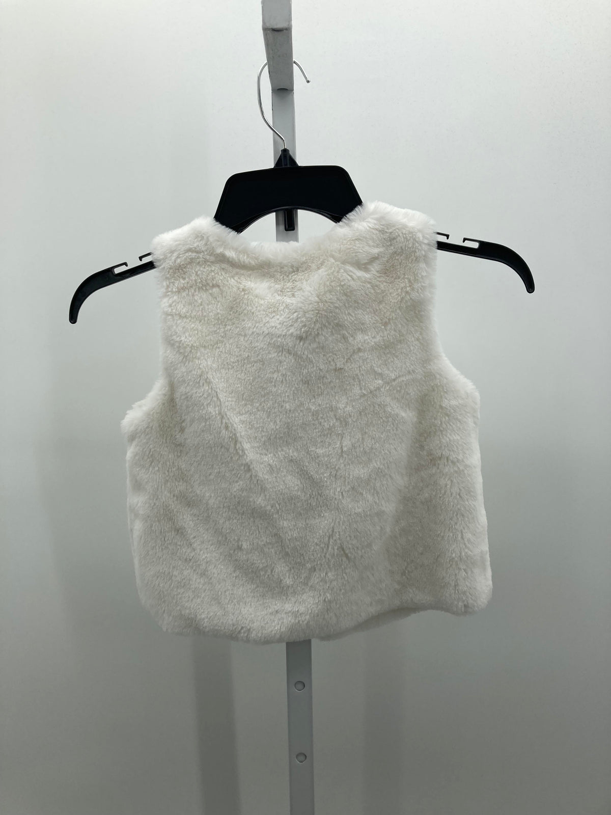 Max Studio Size 7-8 Girls Vest