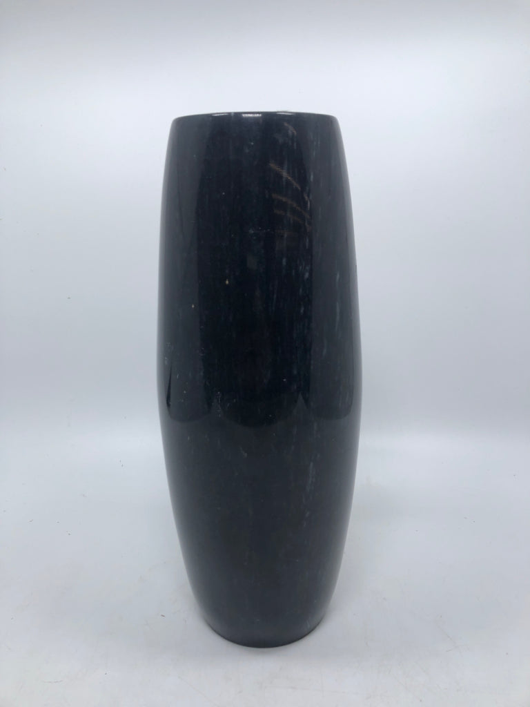 BLACK MARBLE VASE W/ETCHED MOUNTAIN DESIGN.