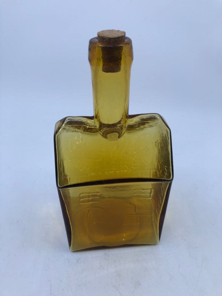 VTG OLD CABIN WHISKEY HOUSE SHAPED AMBER GLASS EMPTY DECANTER.