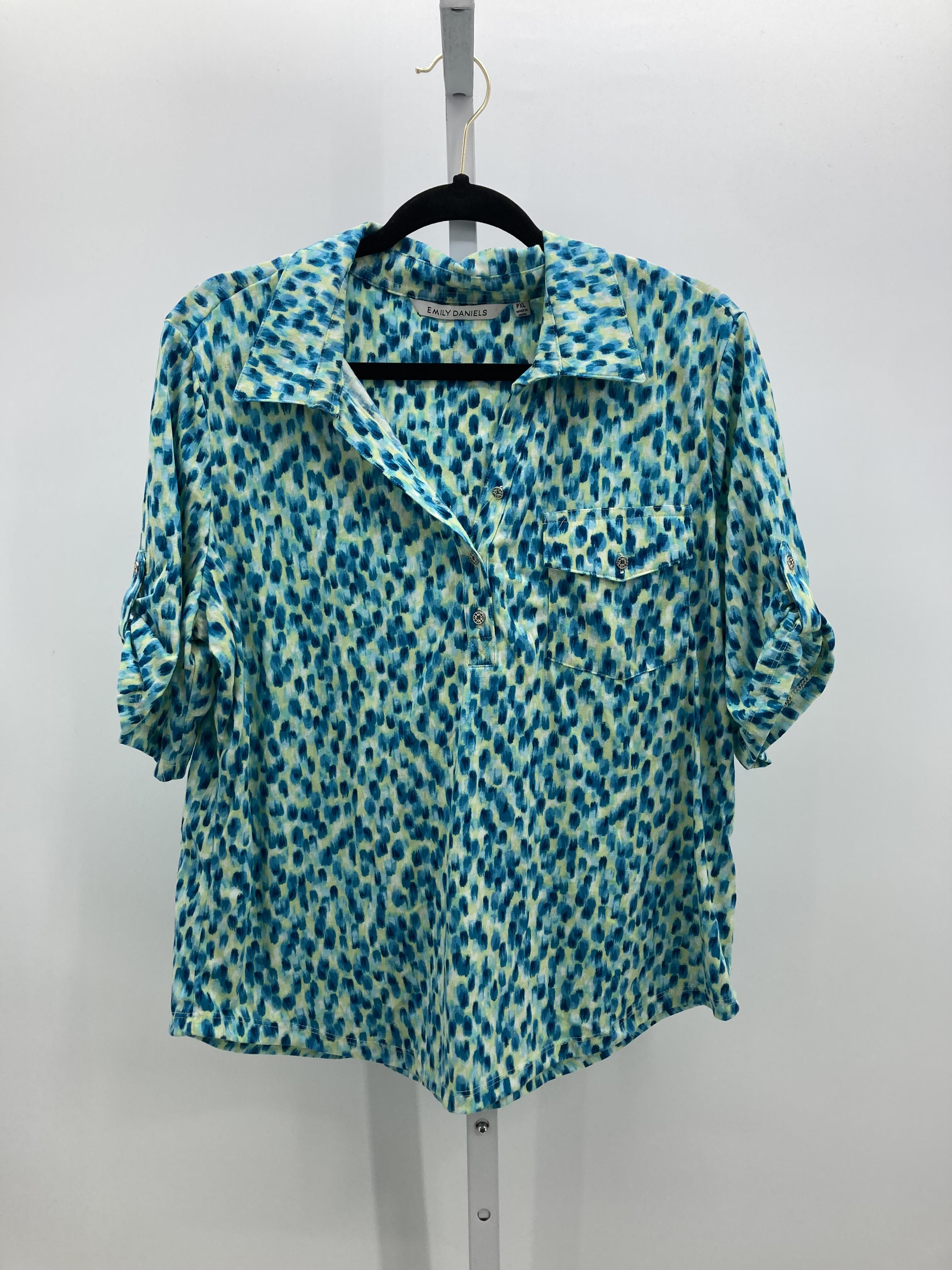Size X Large Petite Petite Short Sleeve Shirt
