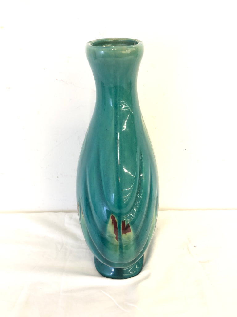 TEAL WIDE BASE FLARED VASE.