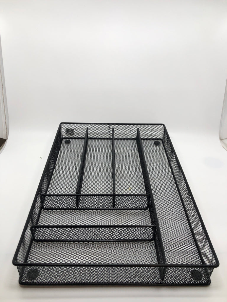DIVIDED METAL UTENSIL/DESK ORGANIZER.