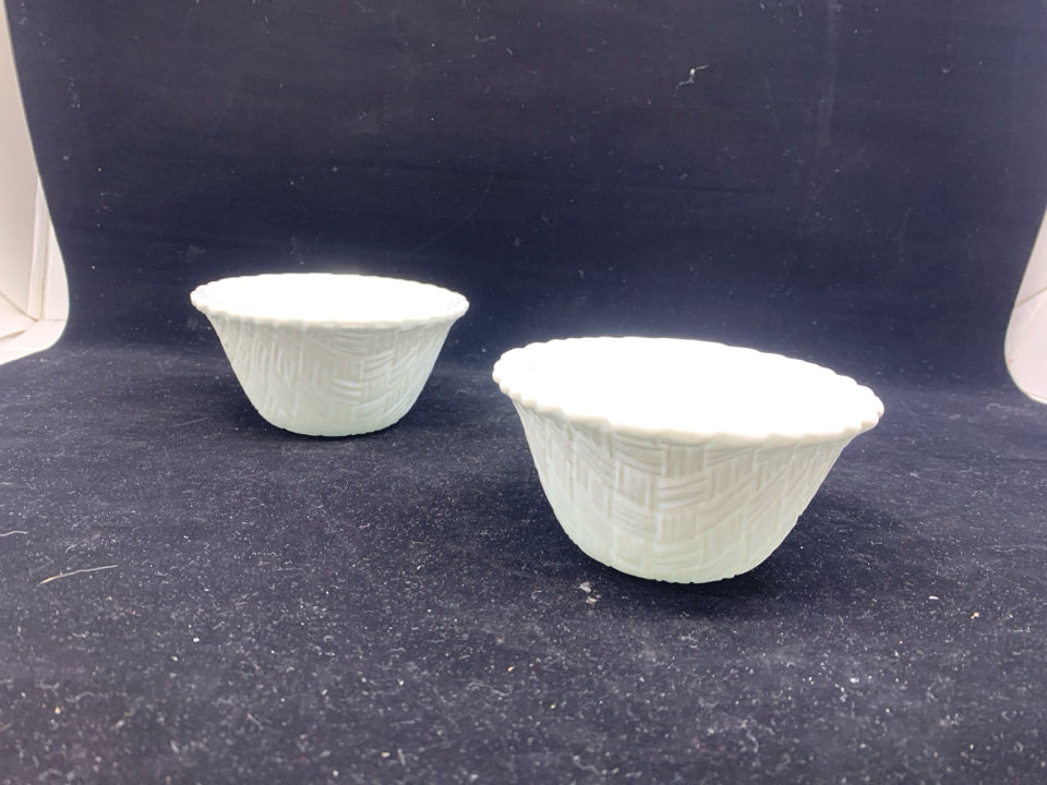 2 VTG SMALL WHITE BASKETWEAVE BOWLS.