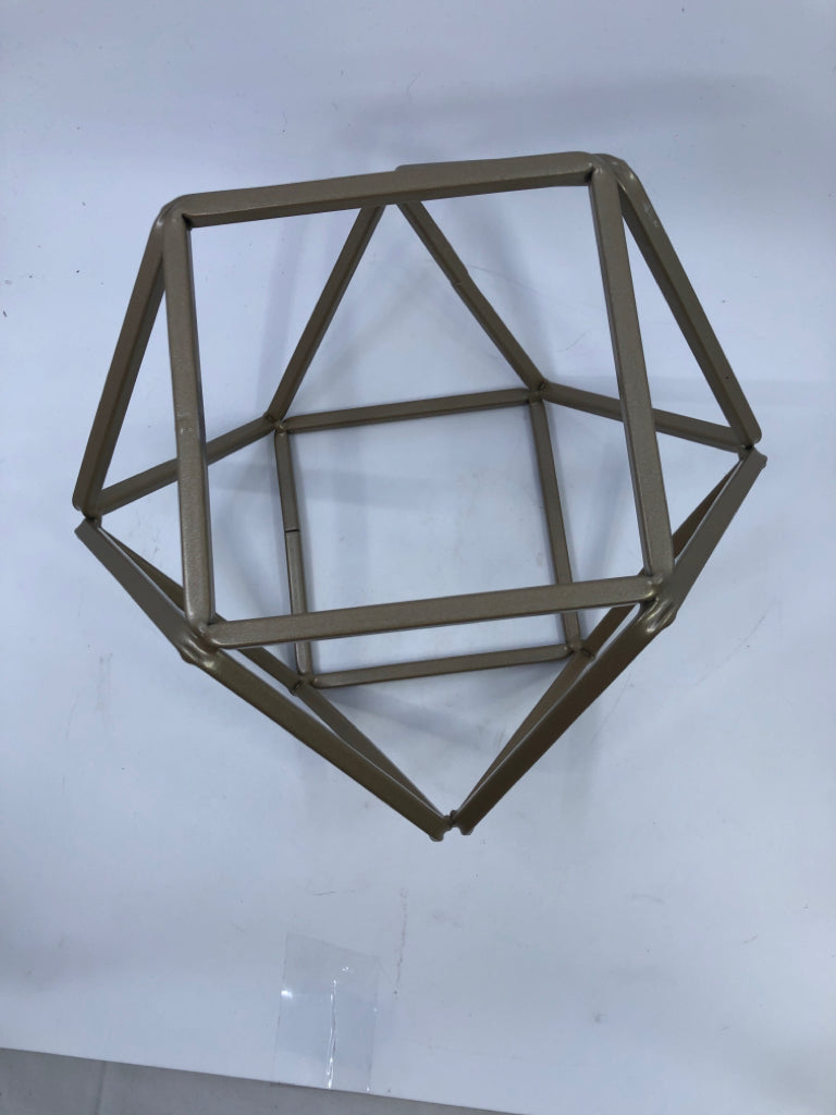LIGHT BROWN METAL OPEN BALL DESK DECOR.