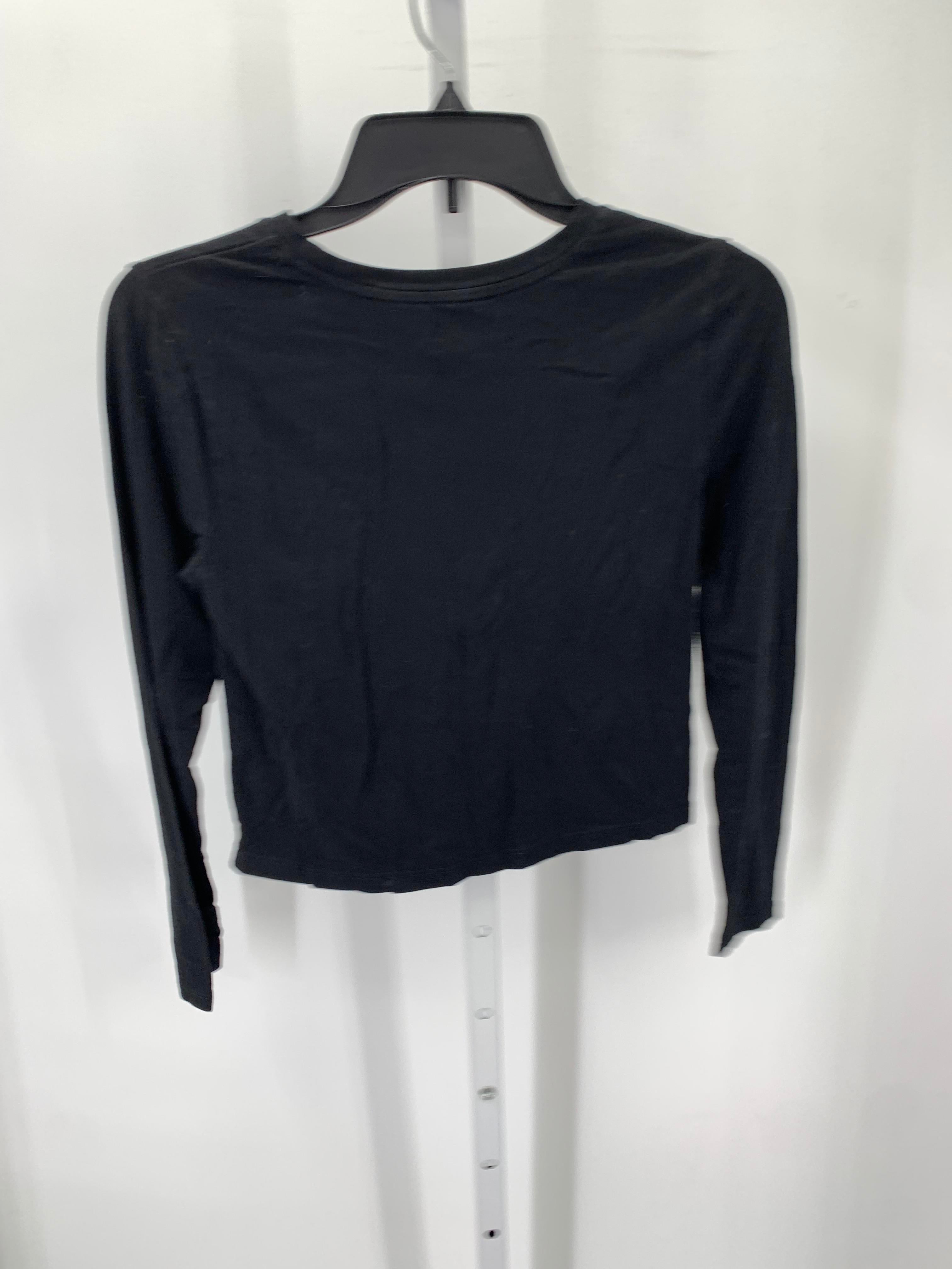 Old Navy Size 6-7 Girls Long Sleeve Shirt