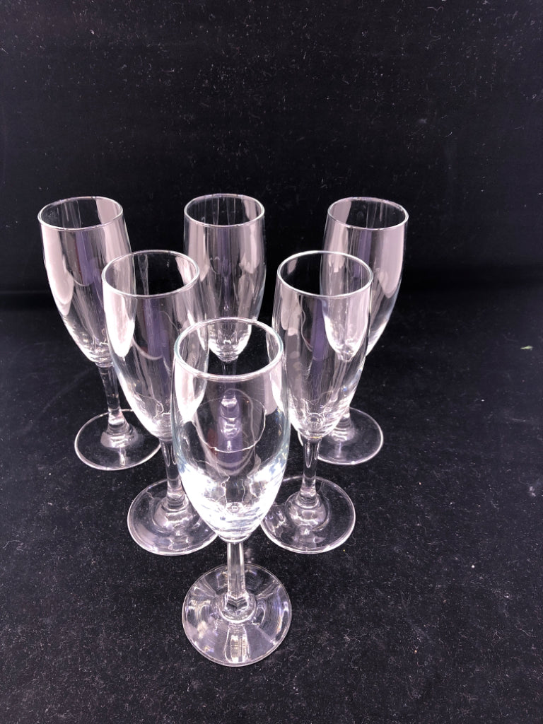 6 SKINNY STEM CHAMPAGNE FLUTES.