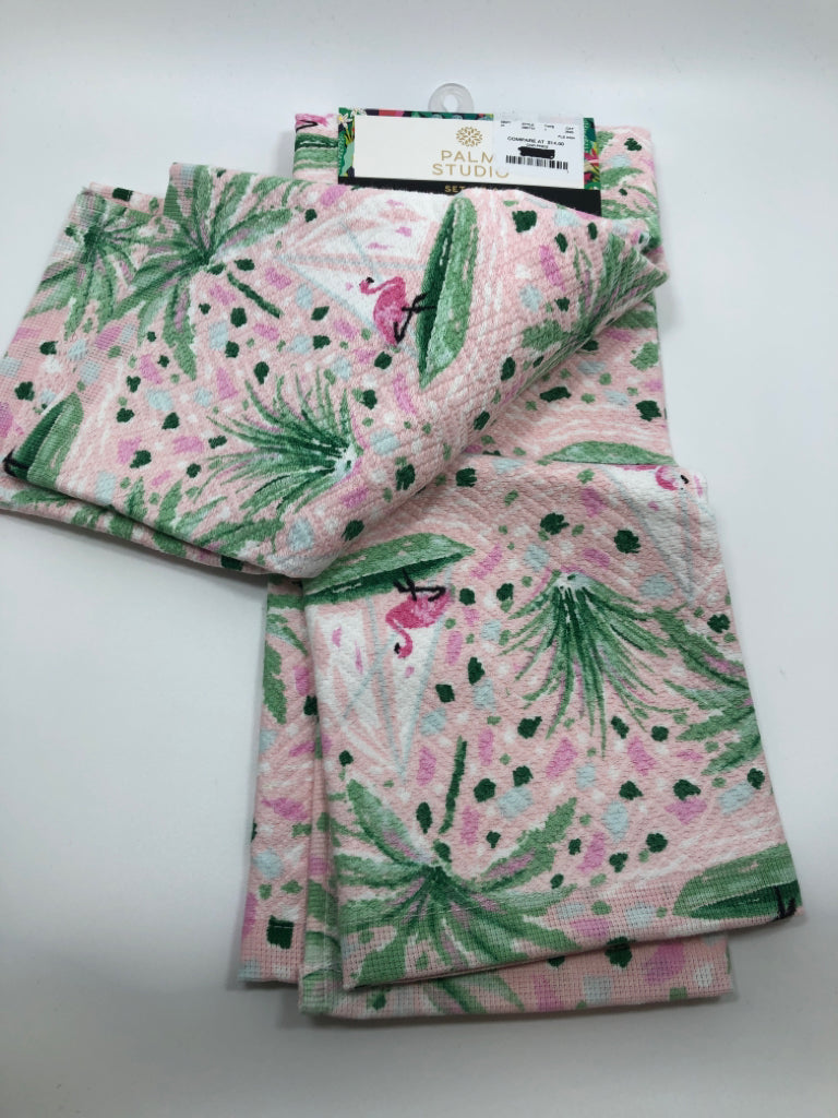 NWT 2 PALM TREE+FLAMINGO KITCHEN TOWELS.