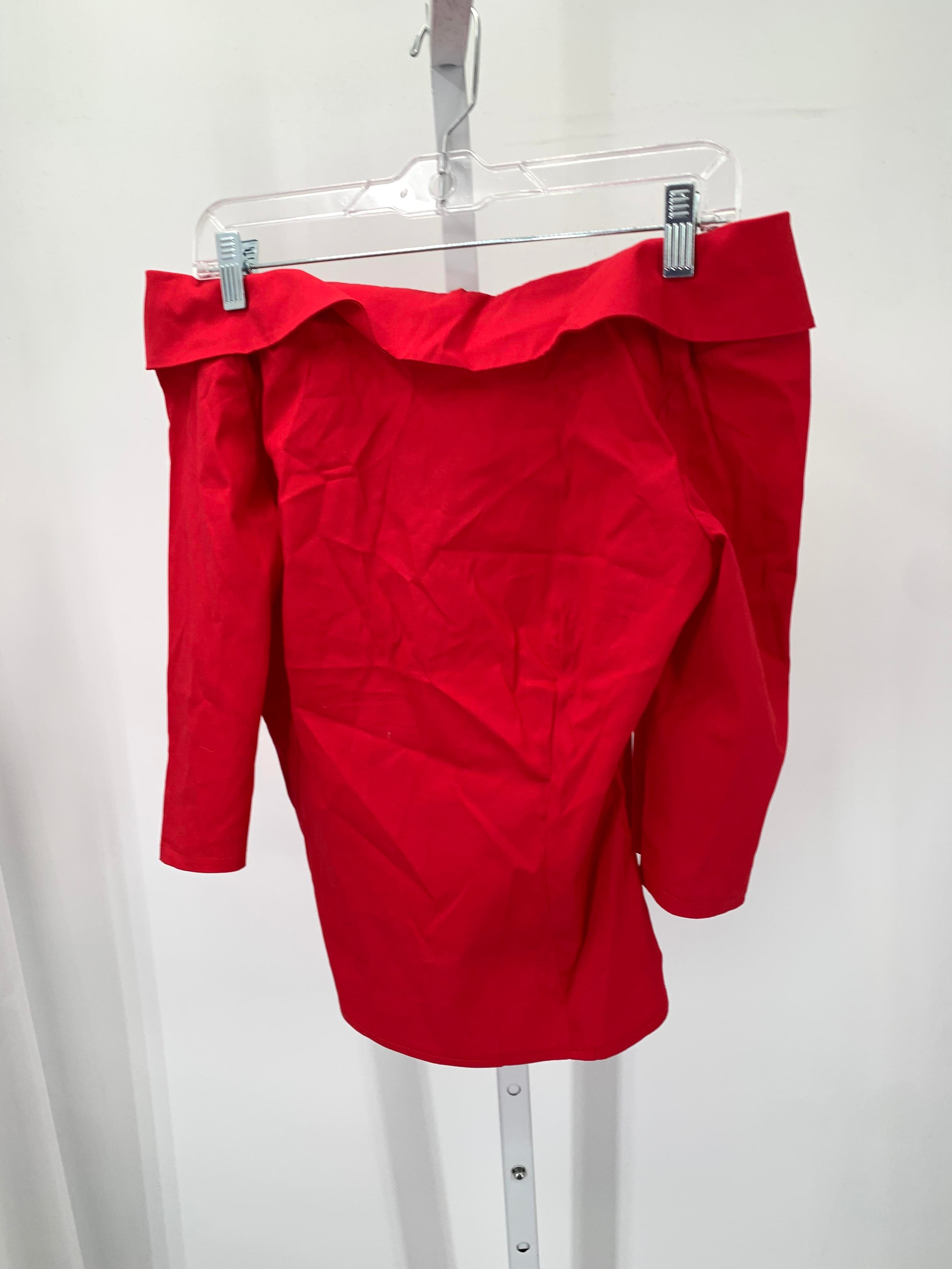 Size Medium Juniors 3/4 Sleeve Shirt
