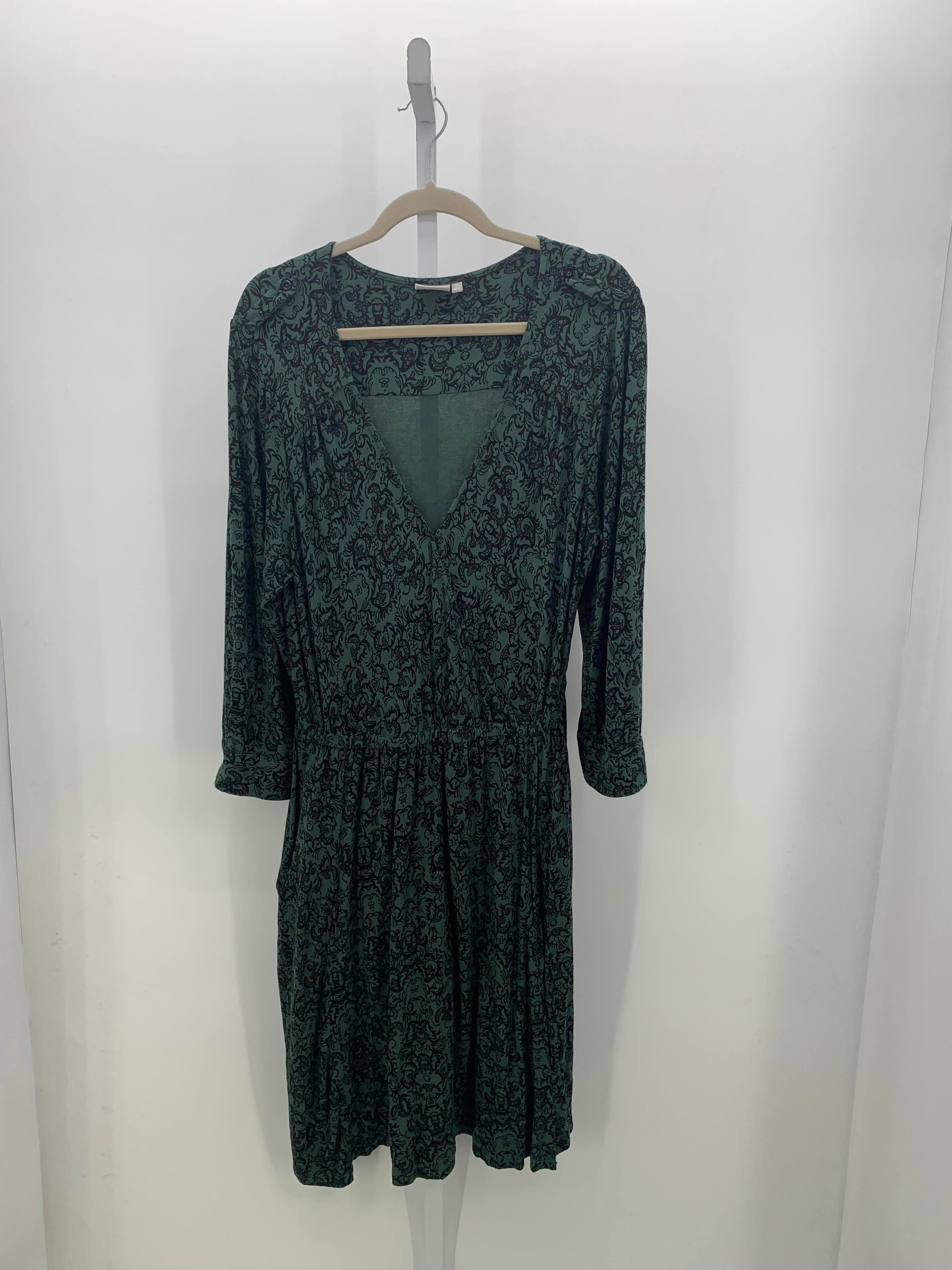 Size 1X Womens Long Sleeve Dress