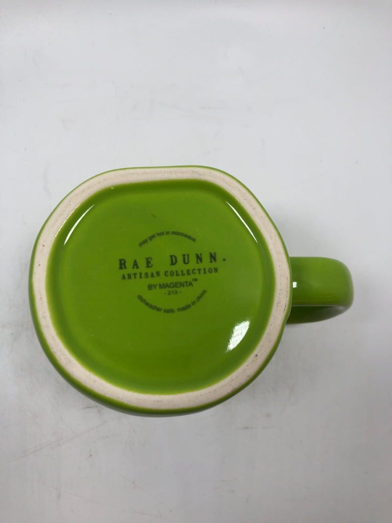 RAE DUNN GREEN "BOO" MUG.