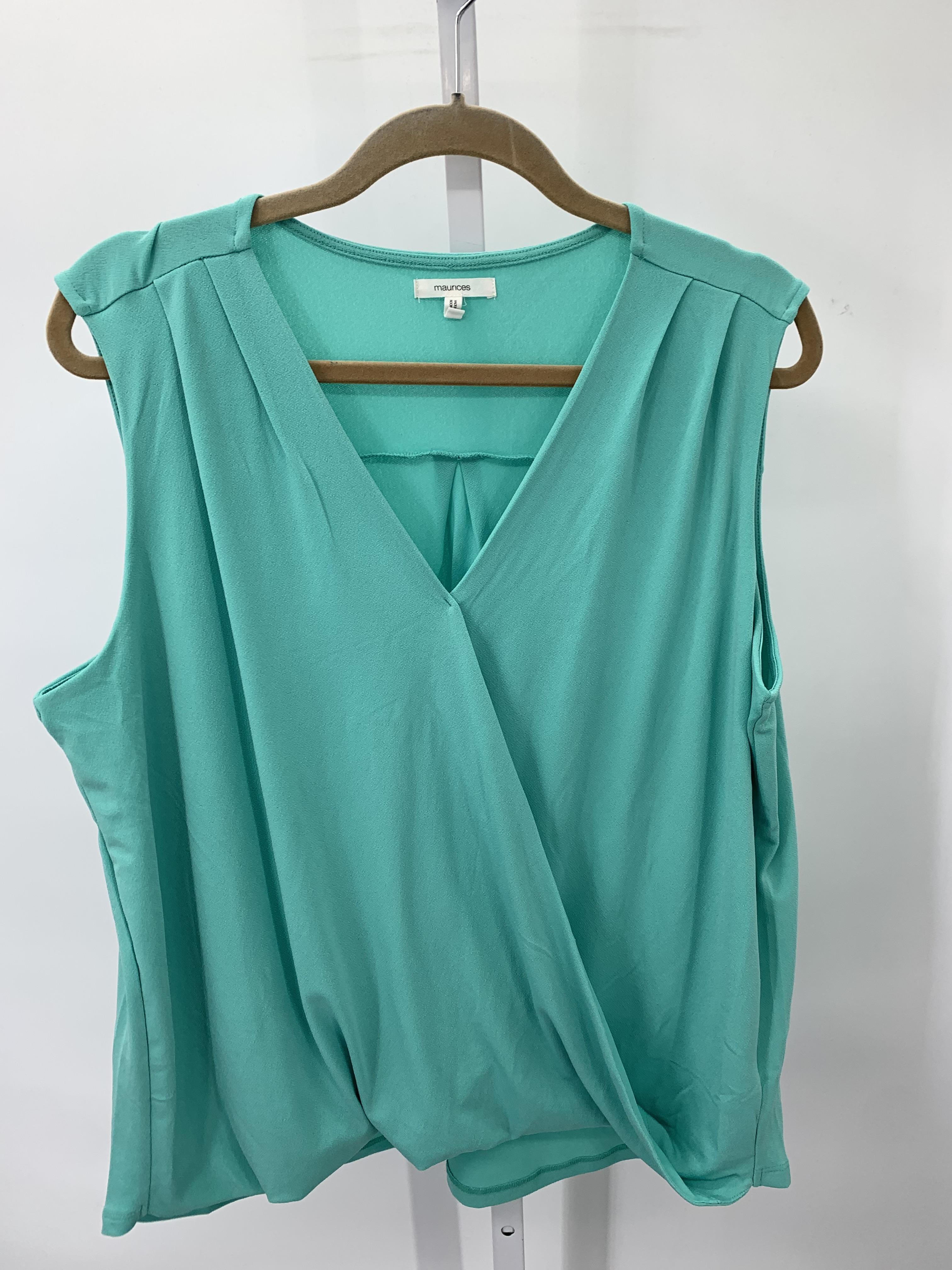 Maurices Size Extra Large Misses Sleeveless Shirt