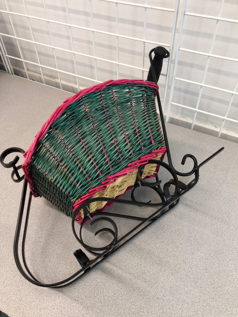 PAINTED WICKER SLEIGH METAL BASE.