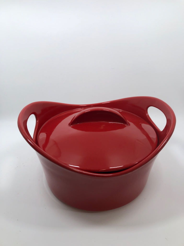 COVERED RED BAKING DISH.