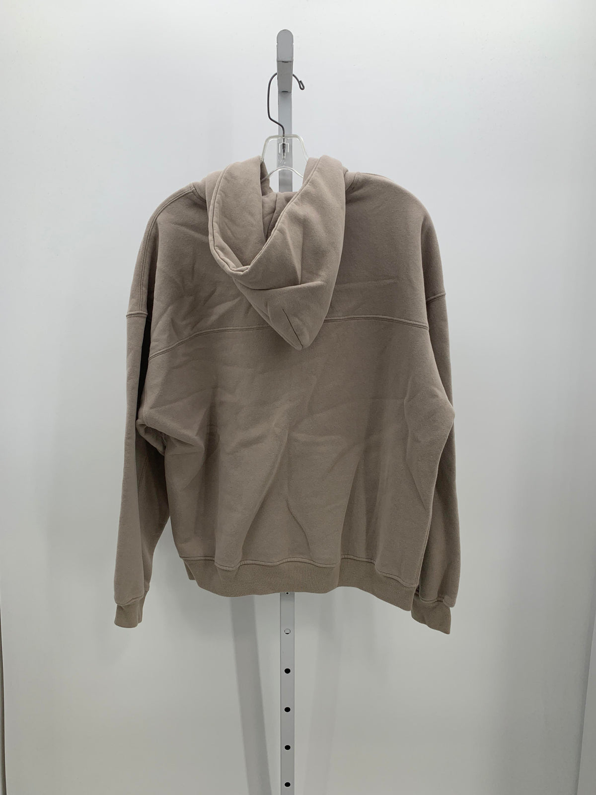 HOODED KNIT.