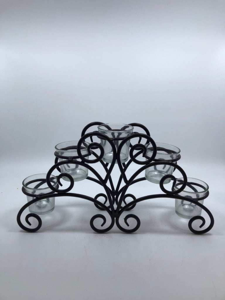 5 SECTION METAL CANDLE HOLDER.