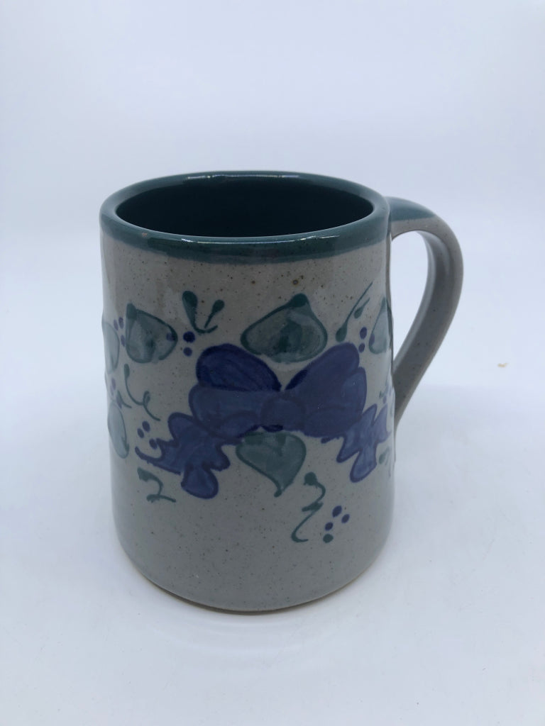 GREAT BAY POTTERY GREEN/BLUE MUG.