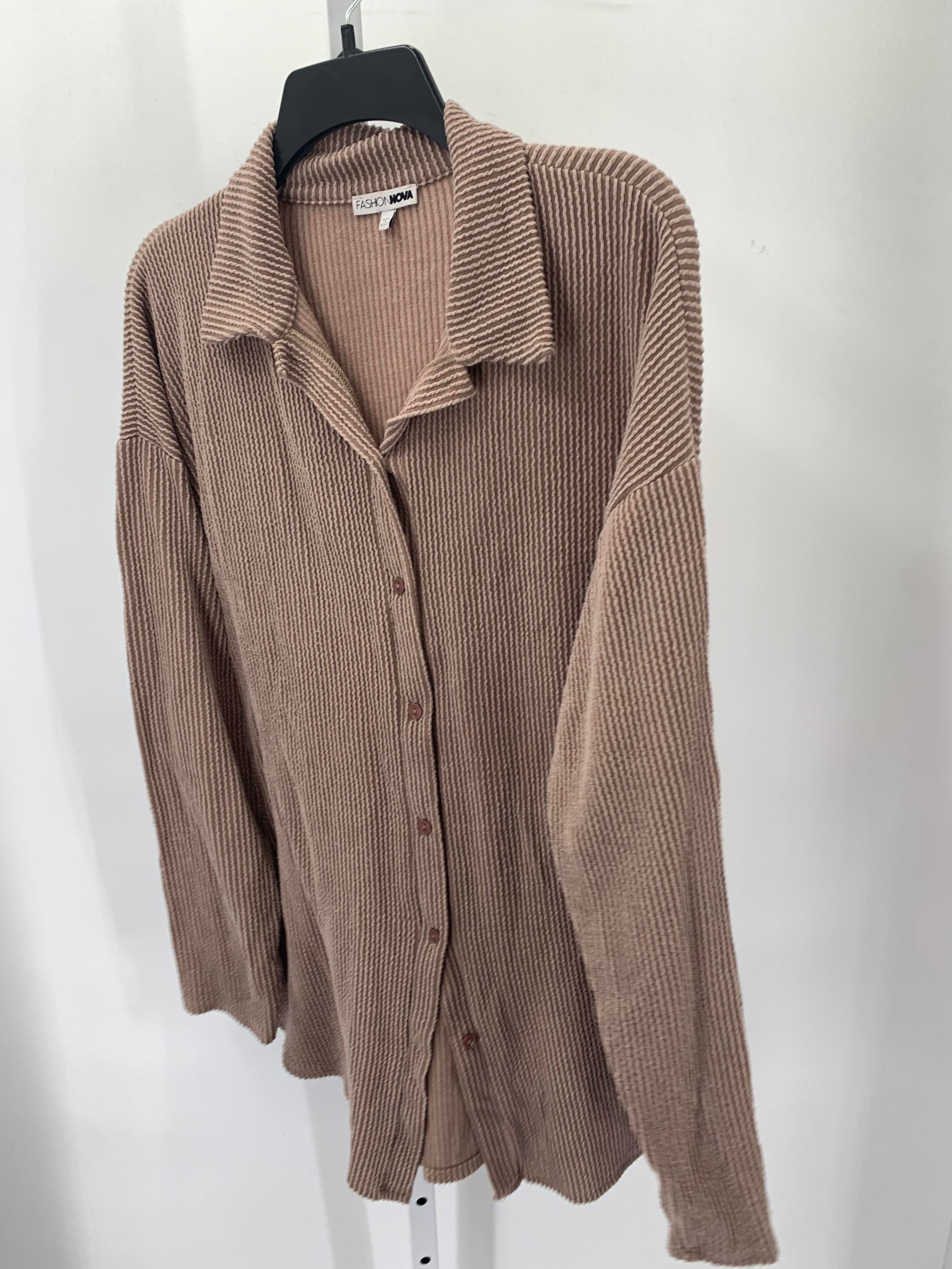 Size Extra Large Juniors Long Sleeve Shirt