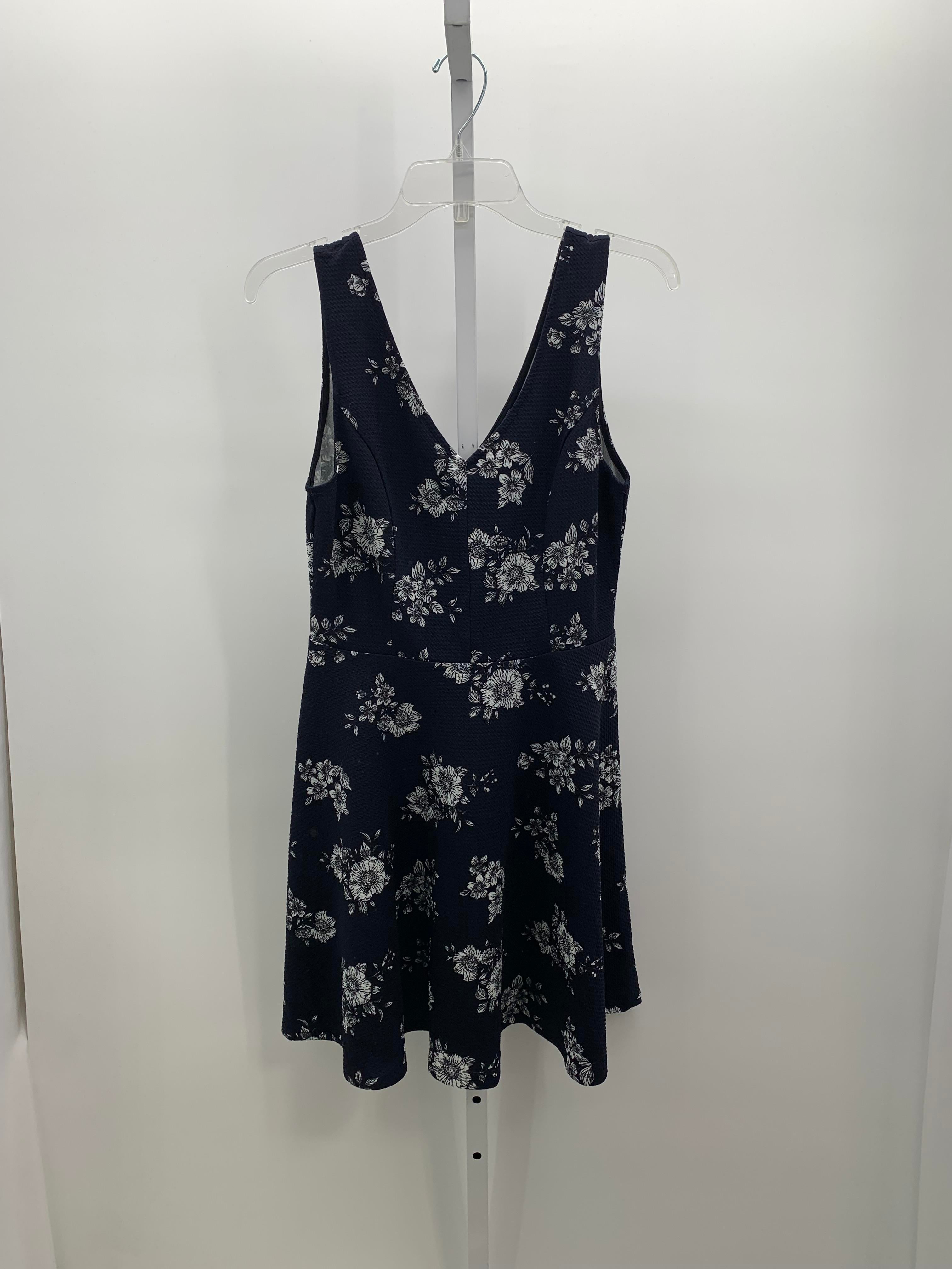 Soprano Size Large Juniors Sleeveless Dress