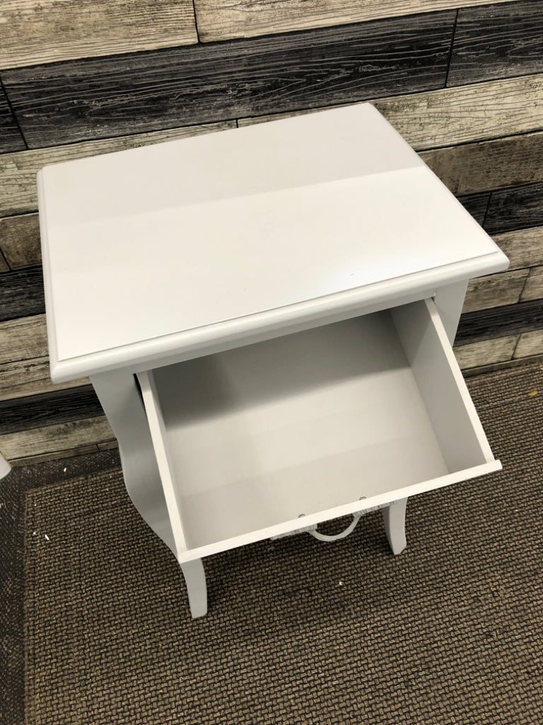 LIGHT GRAY END TABLE.