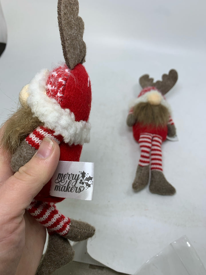 2 SMALL PLUSH GNOMES W/ ANTLERS IN BAG.