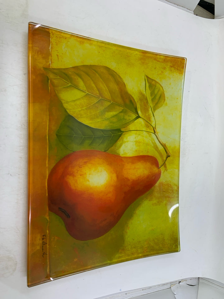 HEAVY PEAR RECTANGLE SERVING PIECE GLASS.