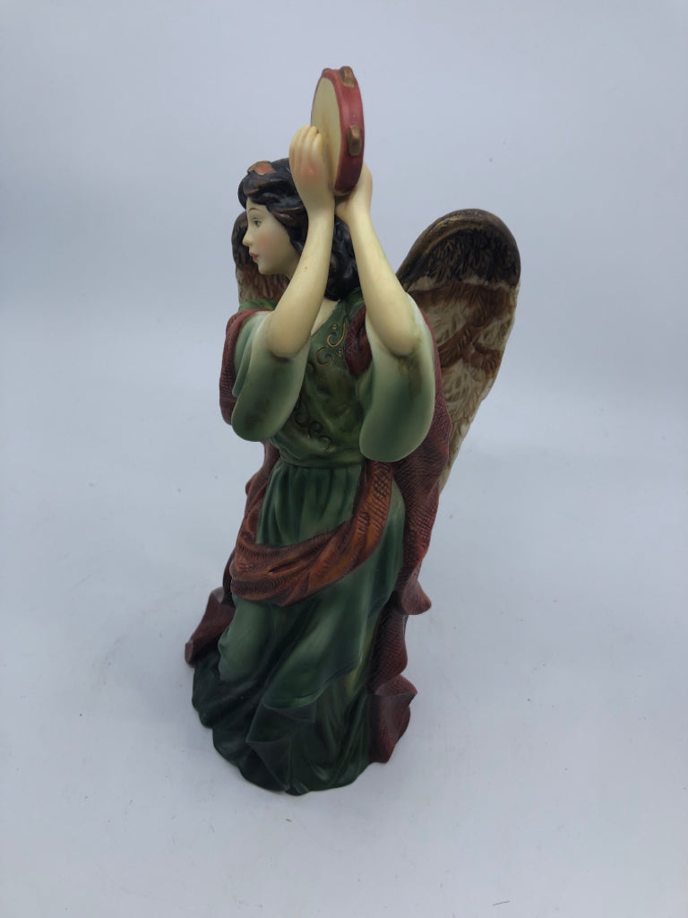 VTG ANGEL IN GREEN DRESS PLAYING TAMBOURIN.