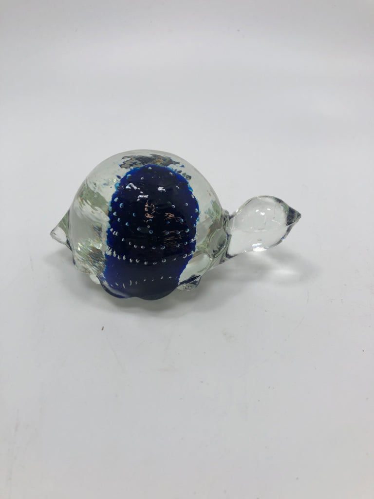 GLASS TURTLE W/BLUE CENTER.