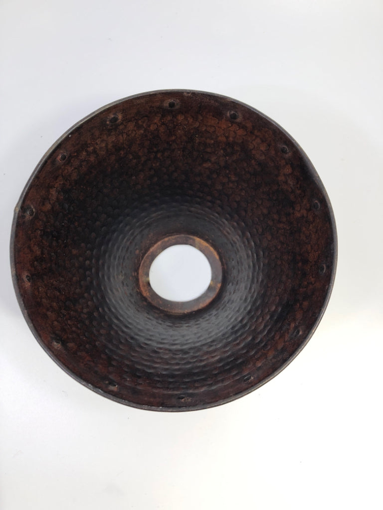 BROWN TIN YANKEE CANDLE TOPPER.