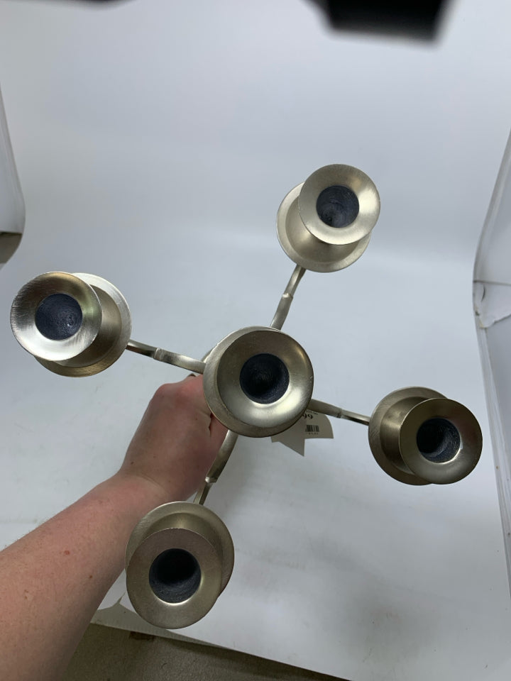5 SLOT PILLAR METAL CANDLE HOLDER.