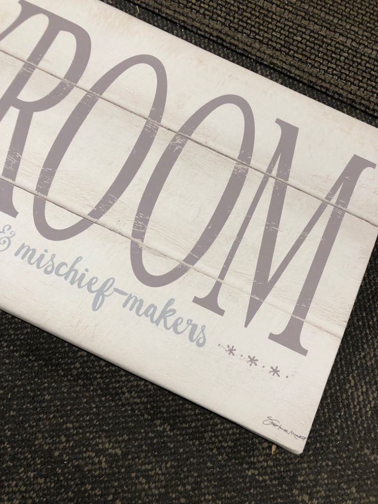 PLAYROOM CANVAS.