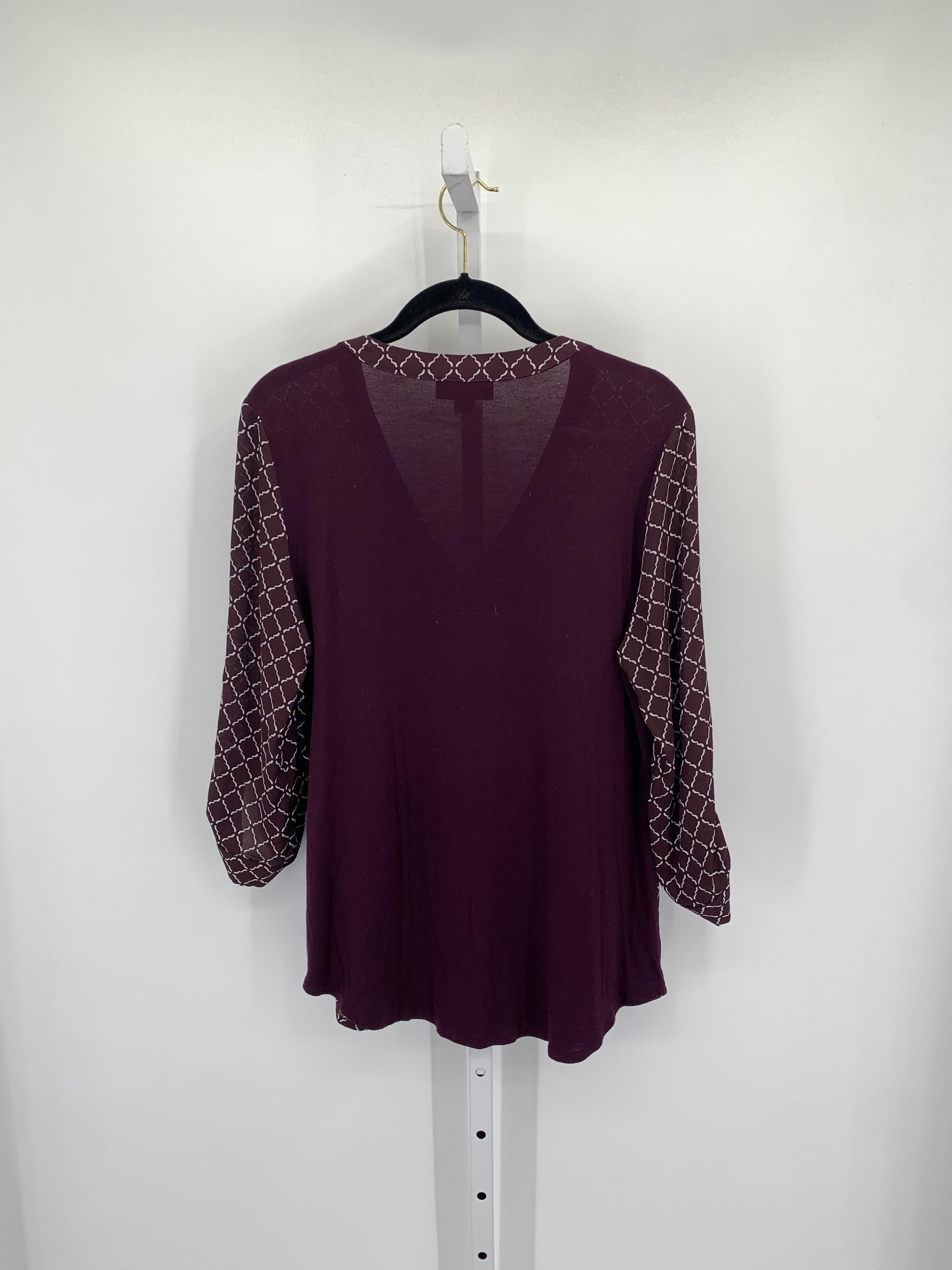 Size Large Misses 3/4 Sleeve Shirt