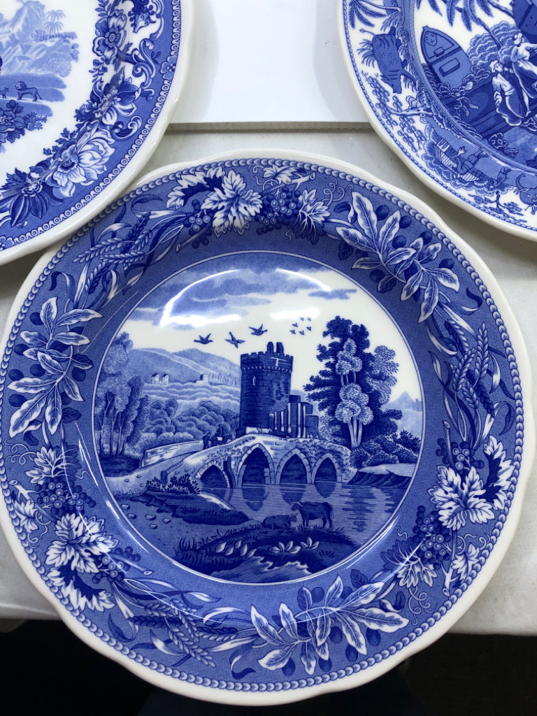 5 SPODE BLUE ROOM COLLECTION DINNER PLATE SET.