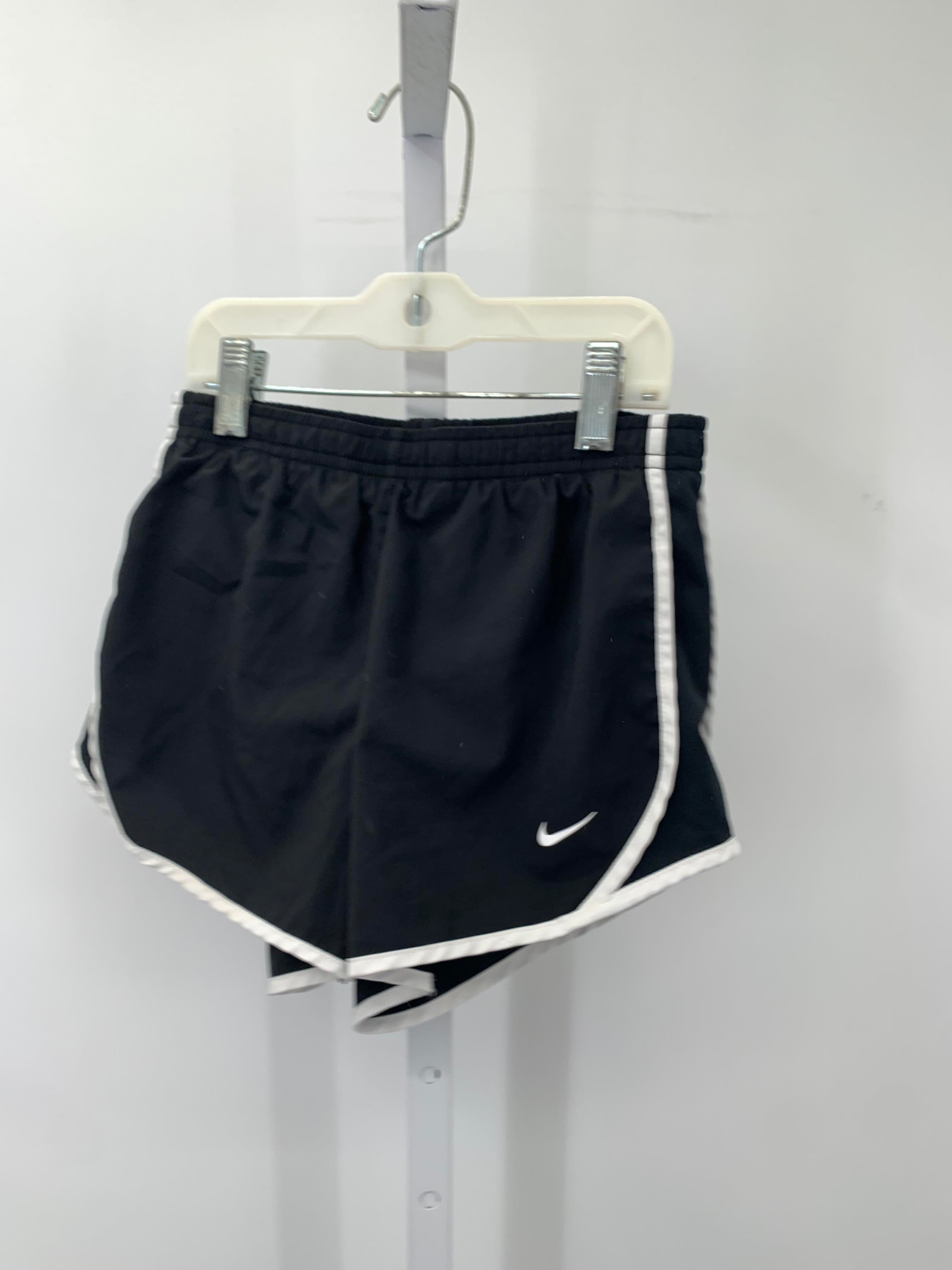Nike Size 10-12 Girls Shorts