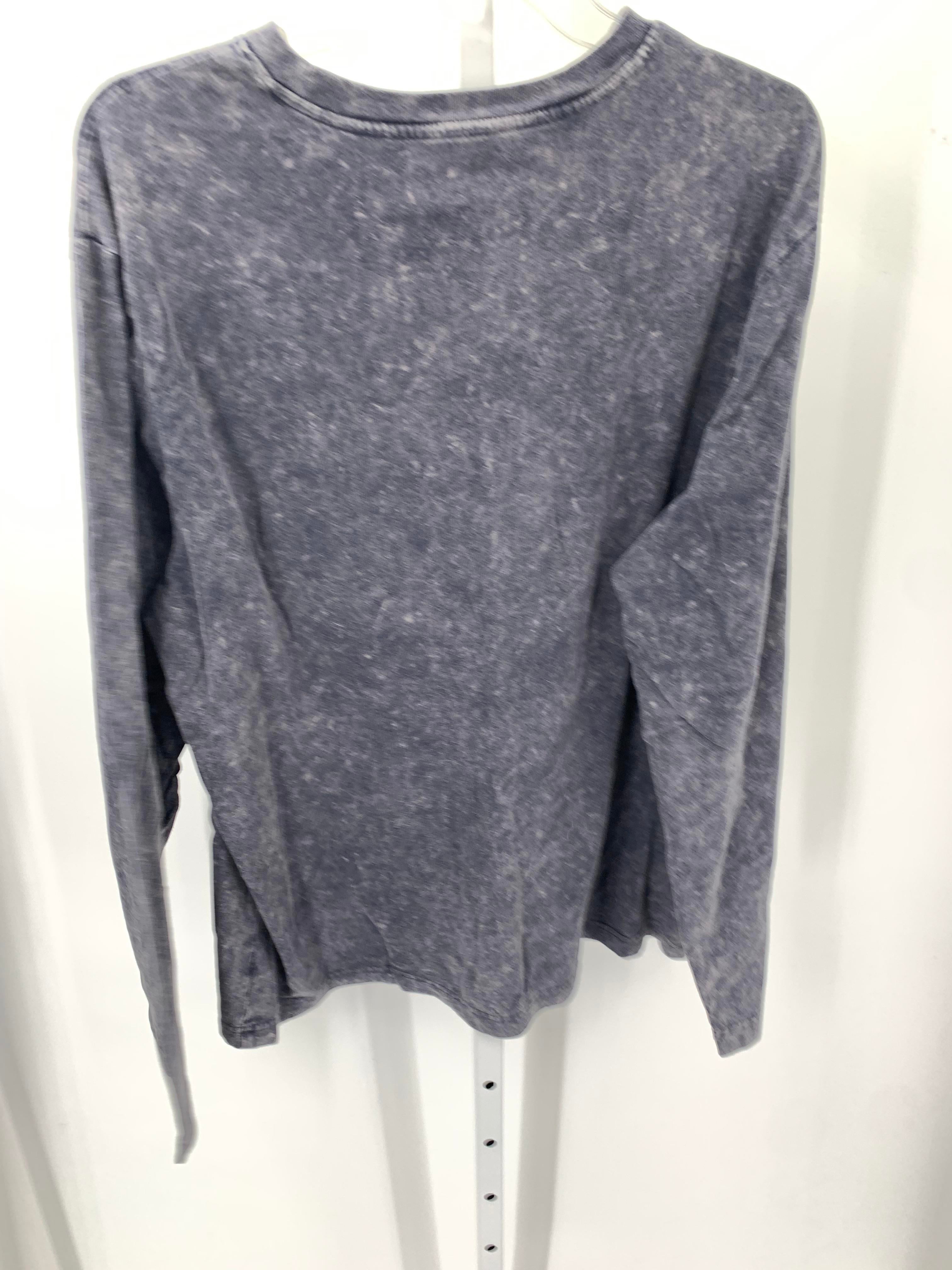 CREW NECK KNIT.