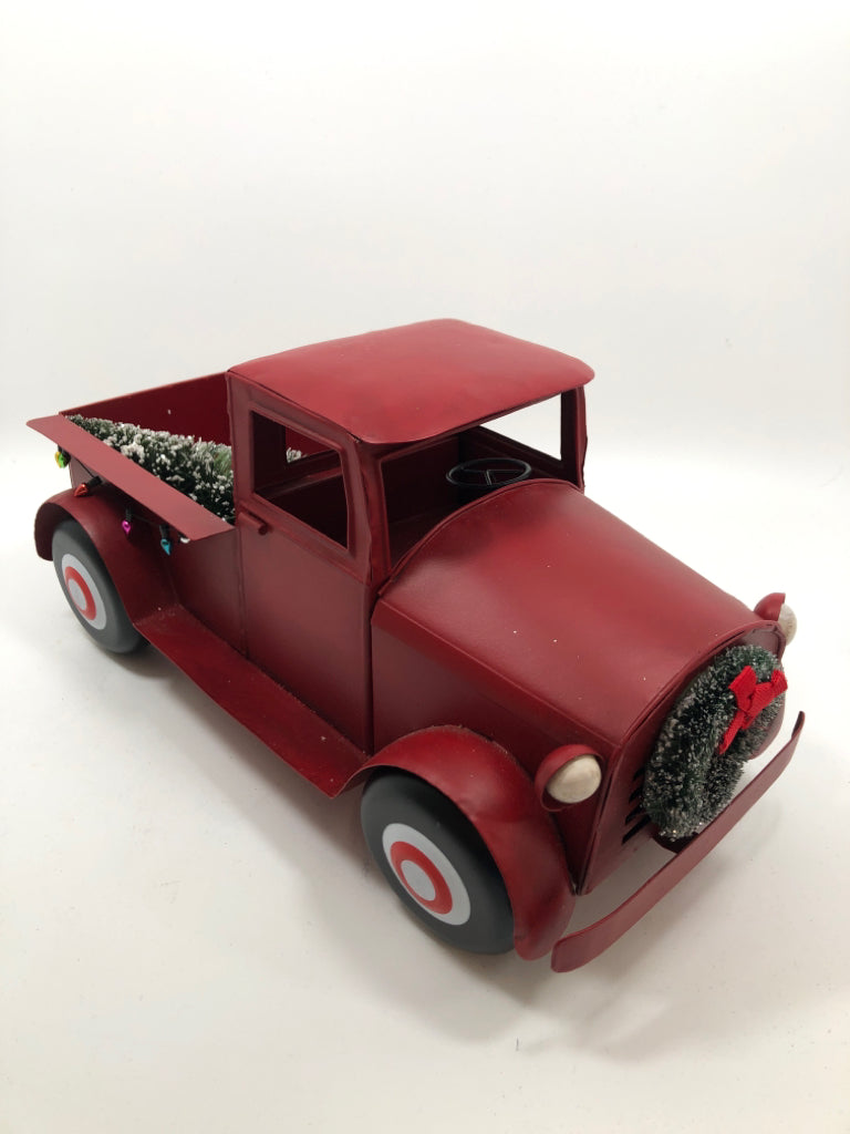 RED METAL TRUCK W/CHRISTMAS TREE/WREATH & GARLAND LIGHTS.