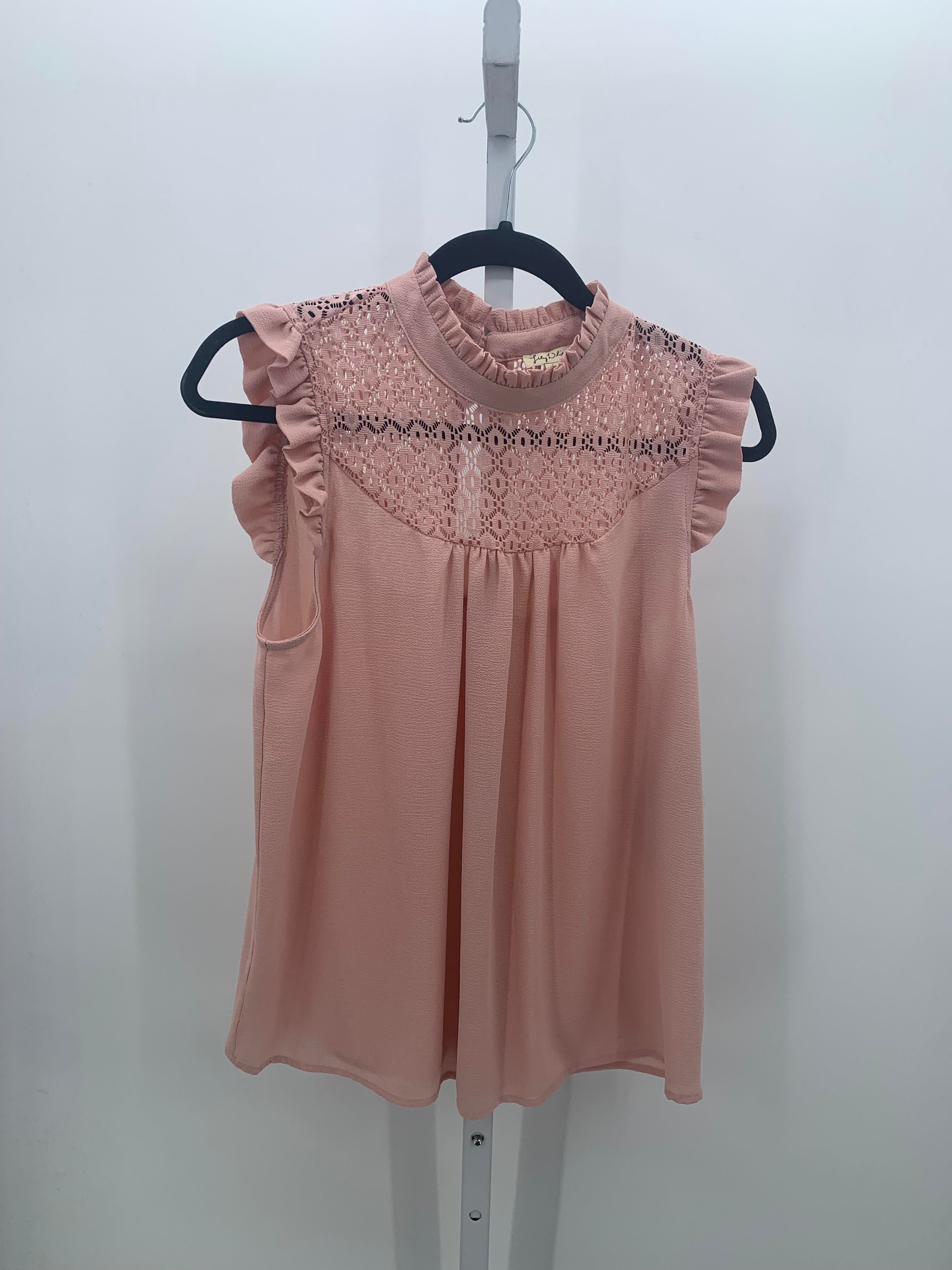 Lily White Size Large Misses Sleeveless Shirt
